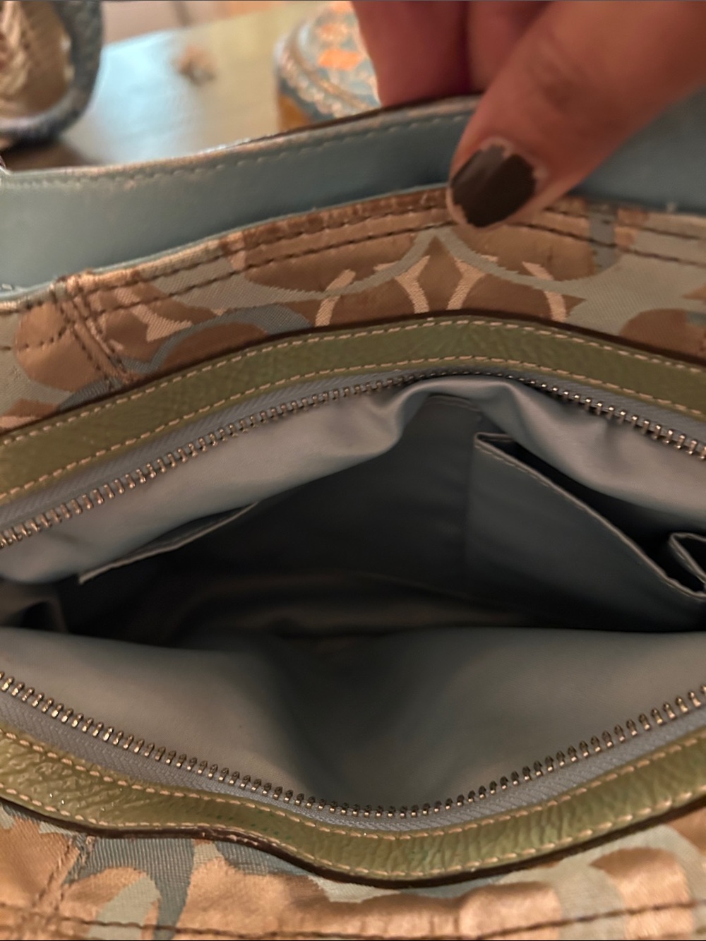 Coach bag. Women's Green Accent Signature-Pattern Shoulder Bag - Picture 8 of 12